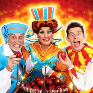 Clive Webb Danny Adams and Chris Hayward - Theatre Roal Newcastle - Snow White and The Seven Dwarfs (1)